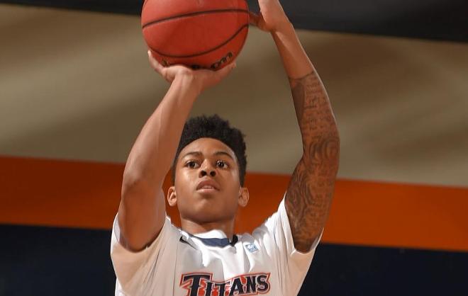 Cal State Fullerton Hosts UC Riverside on Homecoming