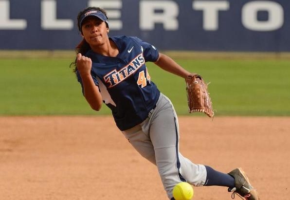 Taukeiaho and Antunez Sweep Big West Softball Player of the Week Awards