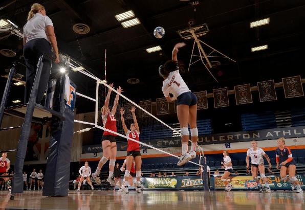 Withers, Painton Named All-Tournament; Fullerton Finishes Second at Titan Classic