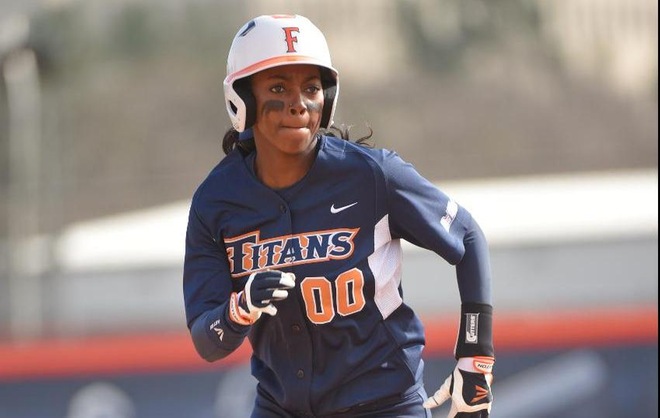 Rippy Leads Titans in Doubleheader Sweep of Roadrunners
