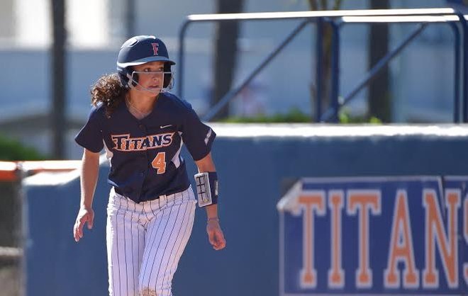 Titans Win in Extra Innings Over Texas
